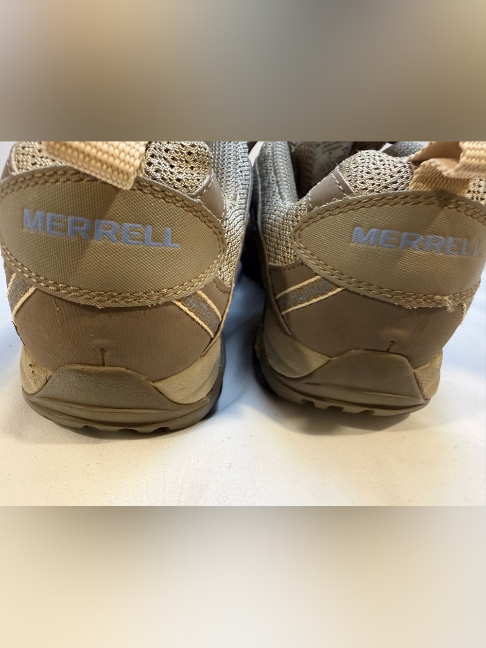 Merrell Performance Footware Size 7.5 - Picture 2 of 9